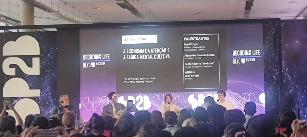 Mari Kr&uuml;ger, Alexandre Coimbra Amaral e Bookster